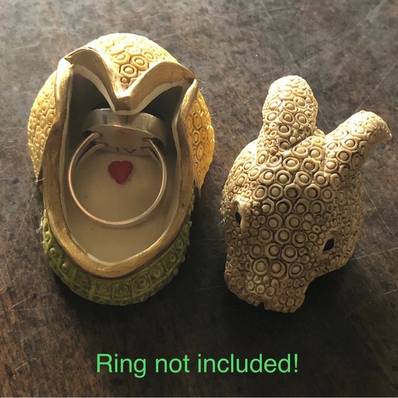 Harmony Kingdom Limited Edition Treasure Jests Chiffon Rabbit - Picture 11 of 16